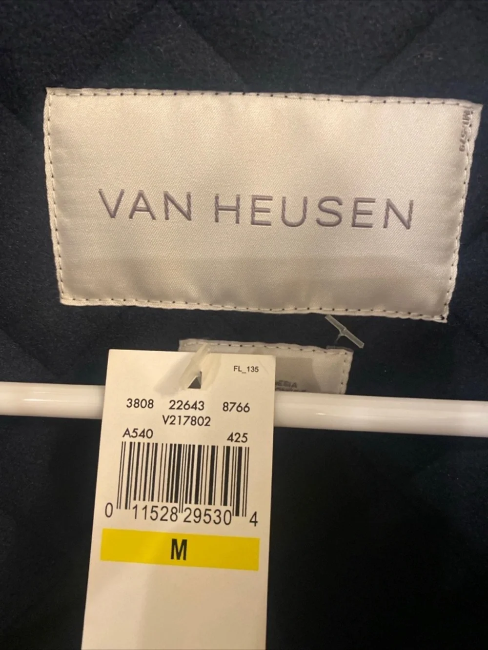 Van Heusen Black Quilted Vest - Picture 2 of 7